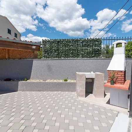 Apartament Dino Trogir